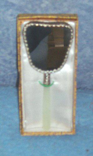 Hand Mirror - Water Lily Y813