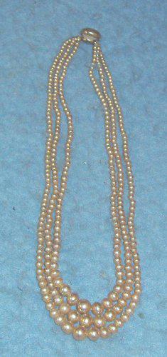 Pearl Necklace B4218
