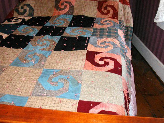 Quilt - Knotted Hap B150