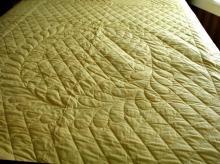 Quilt - Two Sided Yellow And Green B2787