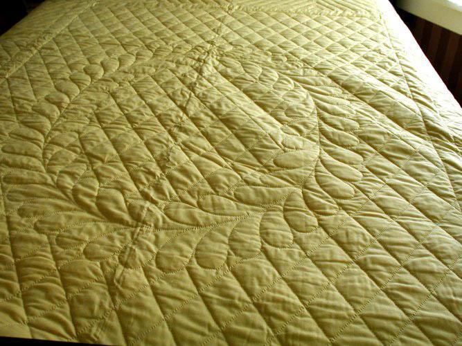Quilt - Two Sided Yellow And Green B2787