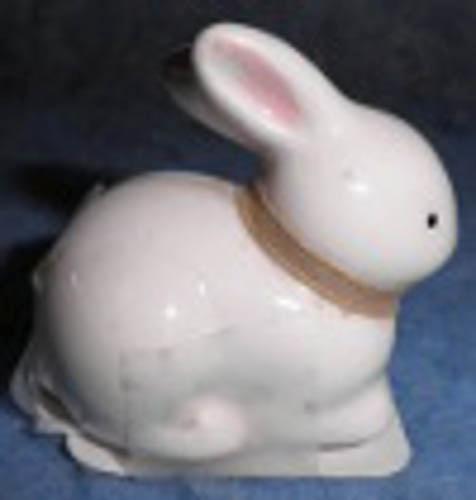 Small Ceramic Bunny B4620