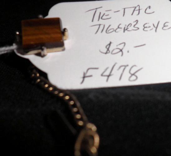 Tie Tac - Gold And Tigereye F478