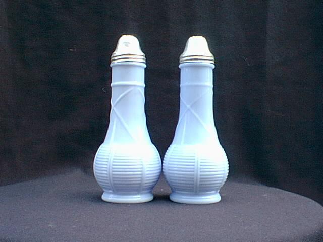 Salt & Pepper Shakers