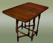 QUALITY 1900s Oak Barley Twist gatelegTable