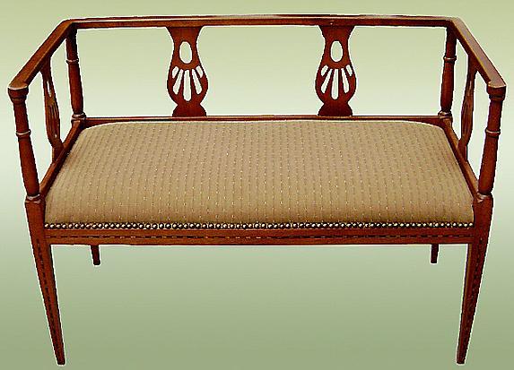 Finest English Art Deco period (1925) Salon Set.