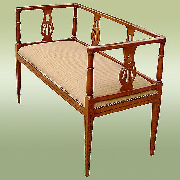 Finest English Art Deco period (1925) Salon Set.