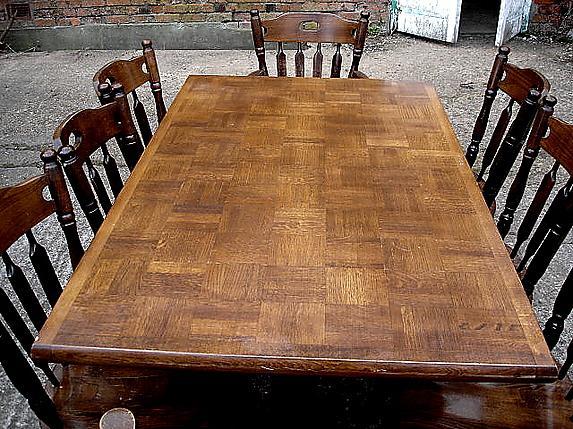Magnificent English Solid Oak Dining Set 9 pieces!!