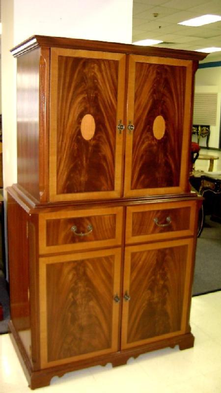 SUPERB Quality inlaid mahog. entertainment cabinet