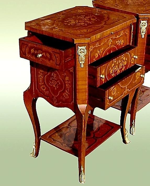 TOP Aristocratic Louis XV side Commodes-table