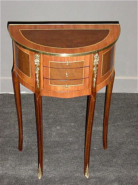 Nice and elegant Louis XV style side table