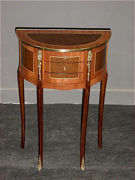 Nice and elegant Louis XV style side table