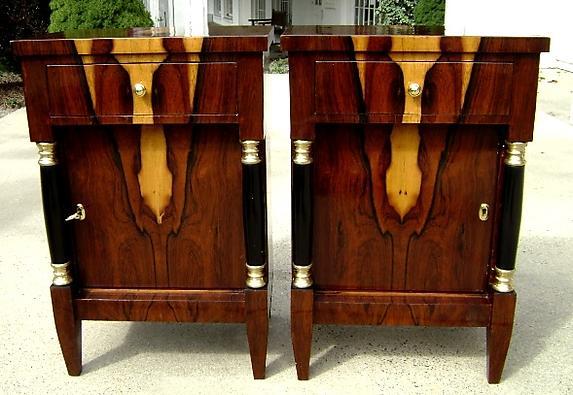 EXTRAORDINARY Pair of Biedermeier style commodes