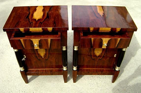 EXTRAORDINARY Pair of Biedermeier style commodes