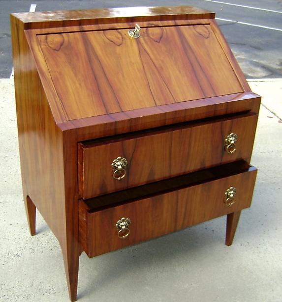SUPERB Quality Italian Lombardy style slant desk