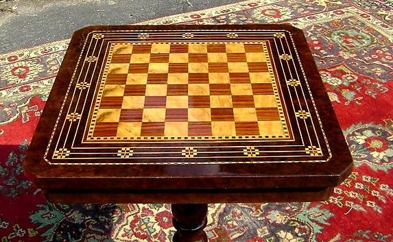 French superbly inlaid Chess Board Table