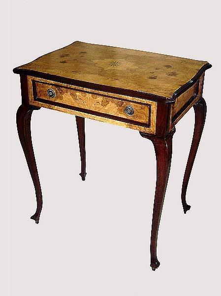 ADORABLE Lady's desk in Louis XVI style