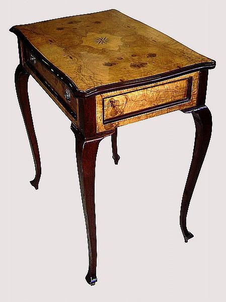 ADORABLE Lady's desk in Louis XVI style