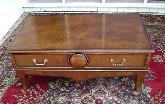 Large and elegant Edwardian coffee table