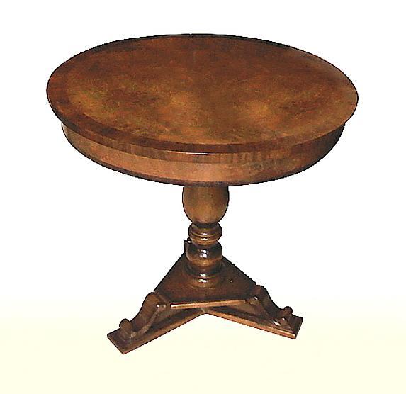 Lovely Edwardian style English walnut CENTER table