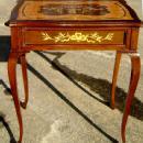 Very elegant Louis XV style marquetry Lady's desk