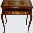 Very elegant Louis XV style marquetry Lady's desk
