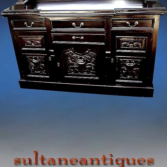 Splendid Monumental Flamed mahogany sideboard