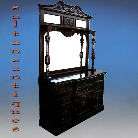 Splendid Monumental Flamed mahogany sideboard