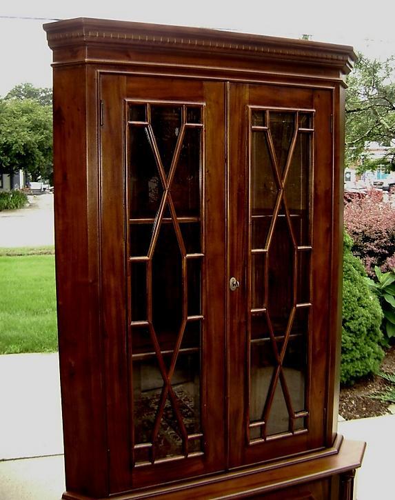 Classic 2 Door solid Mahogany corner cabinet