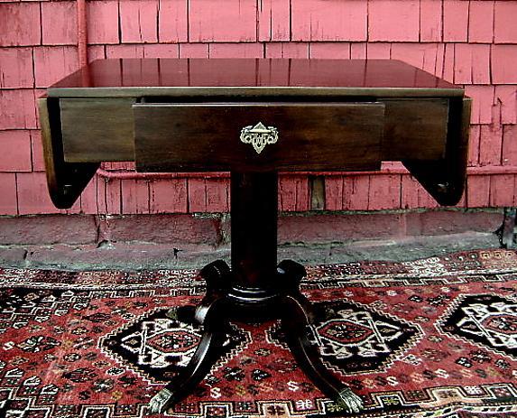 Very nice Mahogany sofa table