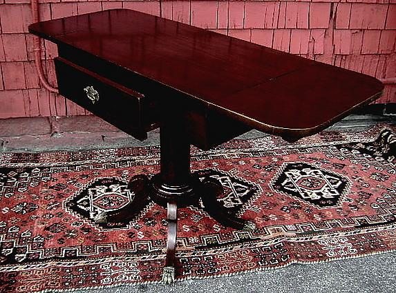 Very nice Mahogany sofa table