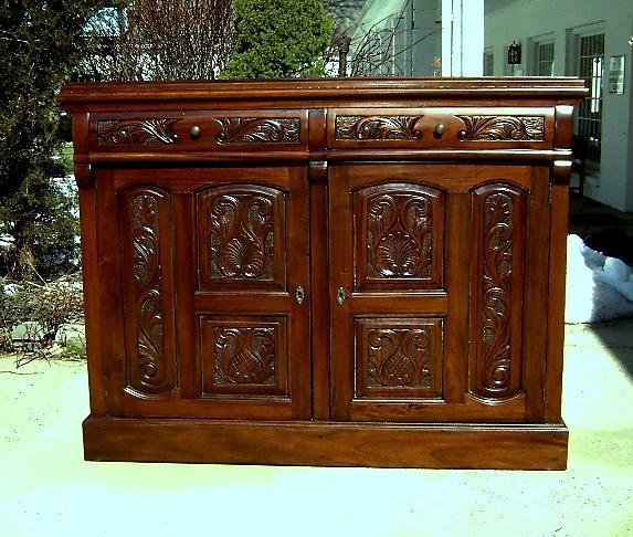 BEST QUALITY Victorian style Solid Mahogany Sideboard