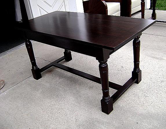 Large Elegant Country solid dark Mahogany hunting table