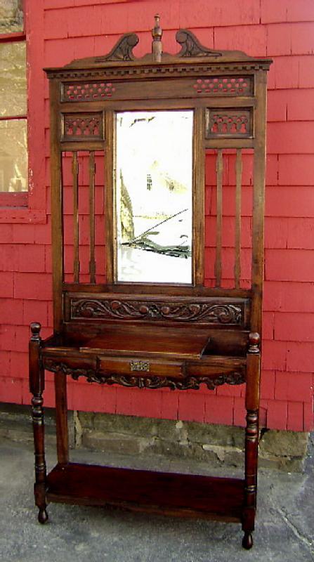 Elegant Regency 1940s country mahogany hall stand