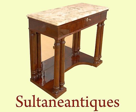 Elegant Biedermeier style Walnut and Brescia console