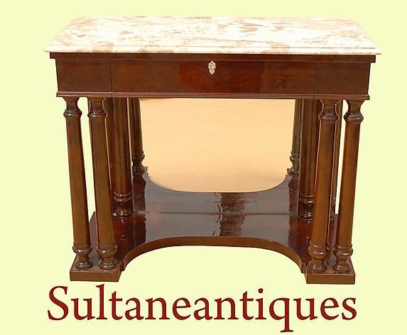 Elegant Biedermeier style Walnut and Brescia console