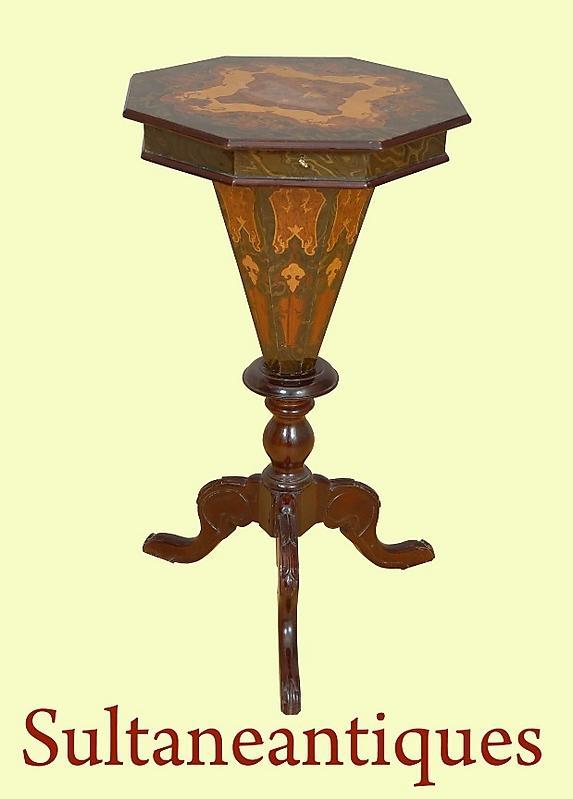 Amazing English Victorian style marquetry Work Table