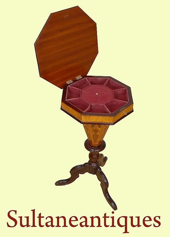 Amazing English Victorian style marquetry Work Table