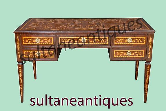 Executive Large Italian 18th C. style marquetry DESK