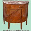 GORGEOUS Halfmoon chest in French Regence style with 3