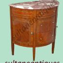 GORGEOUS Halfmoon chest in French Regence style with 3