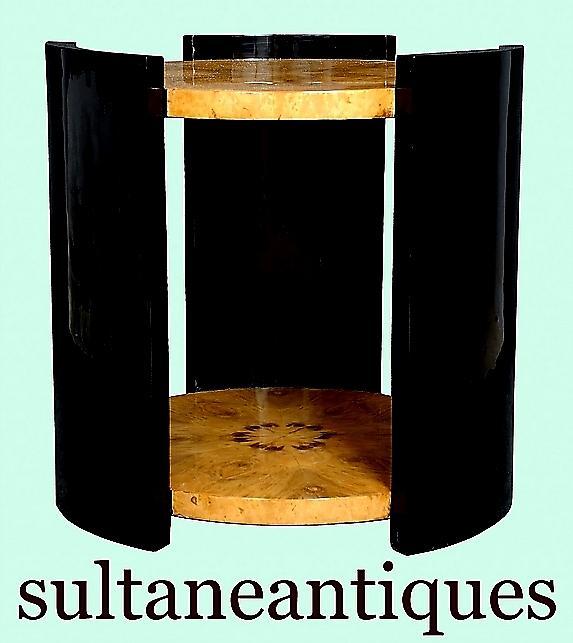 Art Deco style two toned olive and ebonized side table