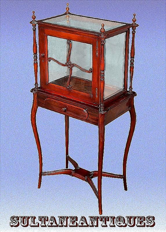 Adorable Tall display cabinet Louis-Philippe style