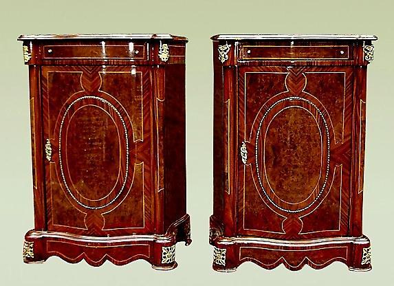 PAIR Elegant French Louis XV style bombe Commodes