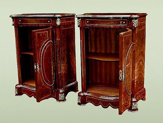 PAIR Elegant French Louis XV style bombe Commodes