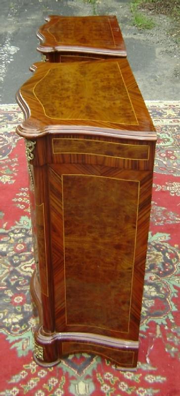 PAIR Elegant French Louis XV style bombe Commodes