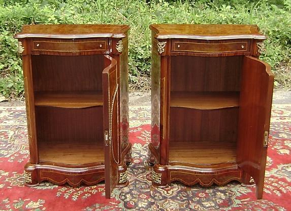PAIR Elegant French Louis XV style bombe Commodes