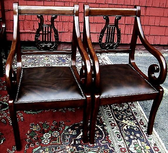 9 PIECES Dining SET chippendale style solid Mahogany