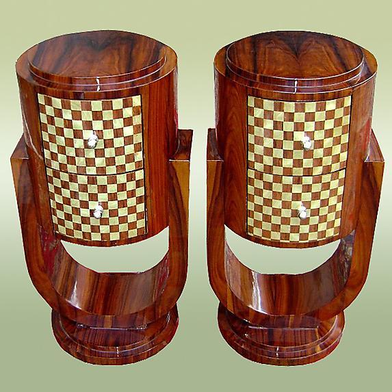 Very elegant Pair of Art Deco style commodes