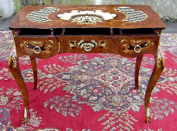 full marquetry lady's desk louis XV style